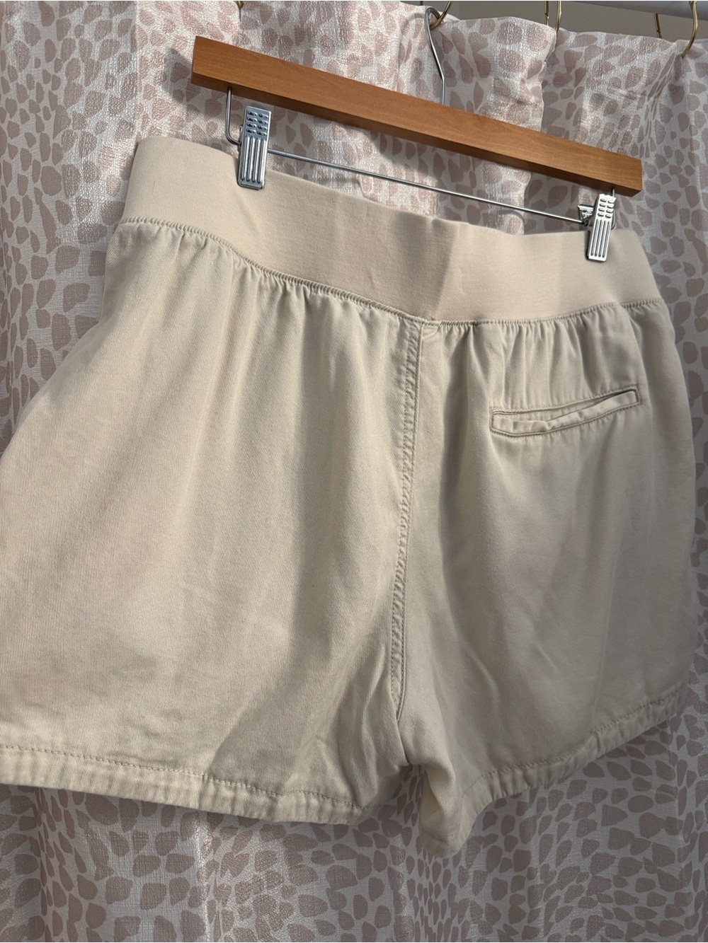 Everyday Women's Athletic Pull-On Shorts — olive green & khaki BUNDLE - Picture 9 of 11